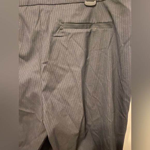 NEW New York and Company pin-striped size 16 Petite Stretch dress pants - Picture 6 of 11